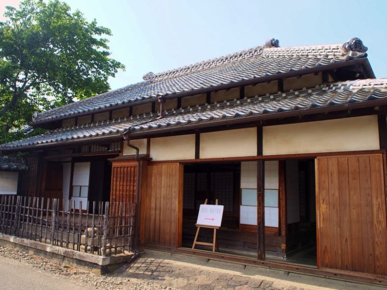旧渋沢邸_中の家